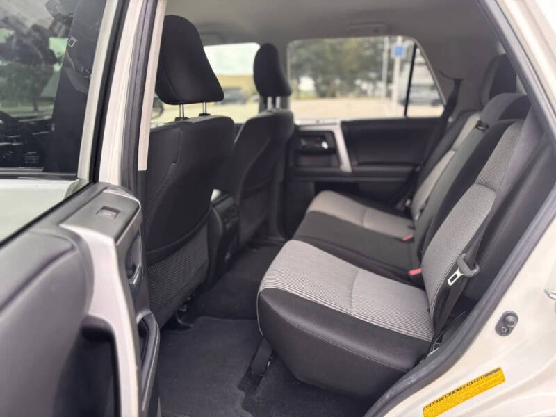 2023 Toyota 4Runner SR5