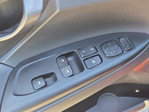 2020 Hyundai Veloster