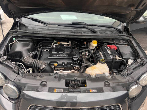 2016 Chevrolet Sonic LTZ Auto