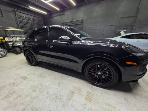 2021 Porsche Cayenne GTS