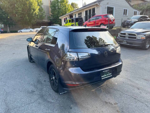 2016 Volkswagen Golf TSI S