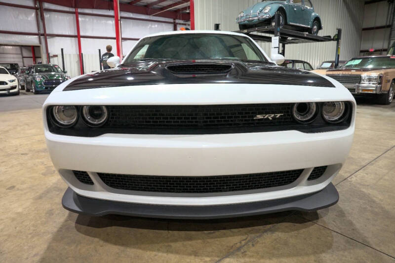 2016 Dodge Challenger SRT Hellcat
