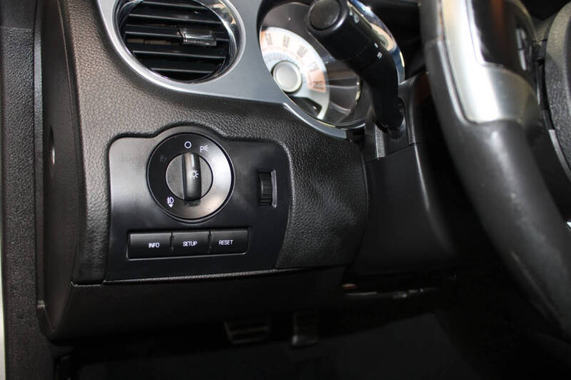 2010 Ford Mustang
