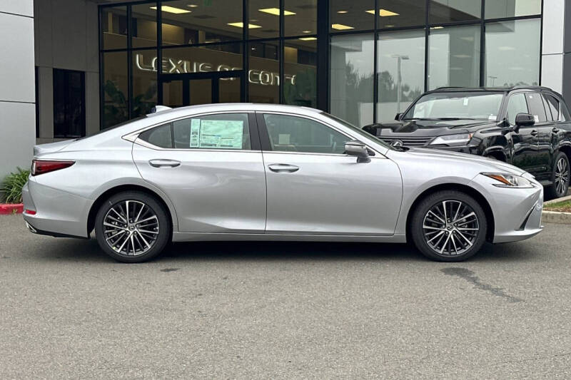 2025 Lexus ES 350
