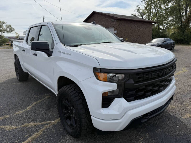 2022 Chevrolet Silverado 1500 Custom