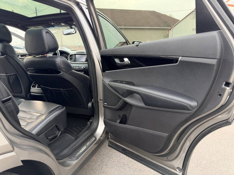 2016 Kia Sorento SX Limited V6