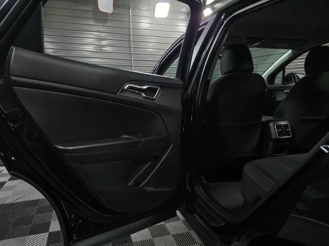 2023 Kia Sportage Hybrid LX