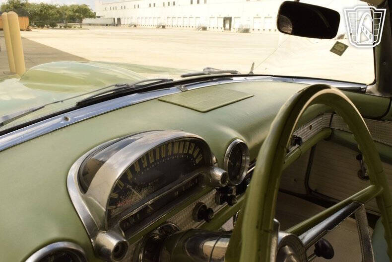 1956 Ford Thunderbird