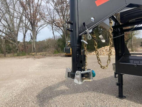 2023 Double A Trailers GN 102 x28 (24+4)