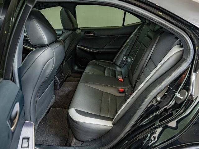 2020 Lexus IS 350