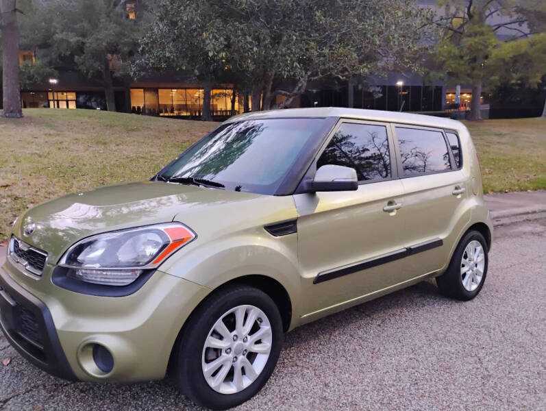2013 Kia Soul +