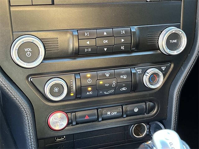 2021 Ford Mustang EcoBoost