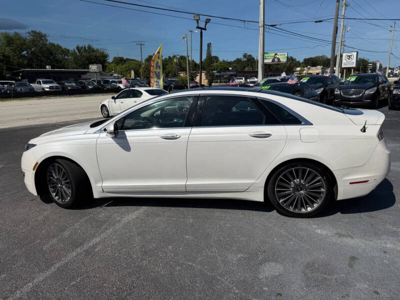 2013 Lincoln MKZ