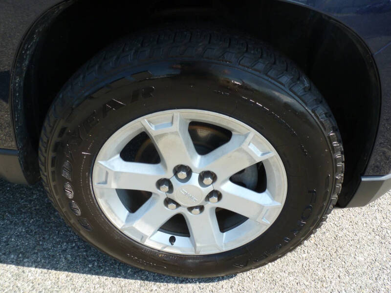 2015 GMC Acadia SLE-2