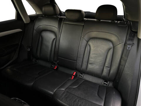 2017 Audi Q3 2.0T quattro Premium