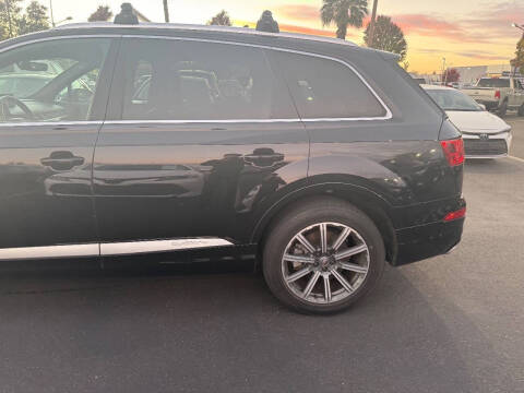 2017 Audi Q7 3.0T quattro Premium