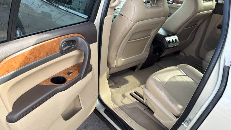 2011 Buick Enclave CXL-1