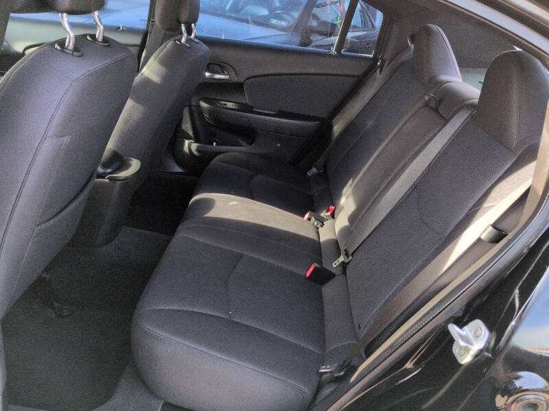 2013 Chrysler 200 Touring