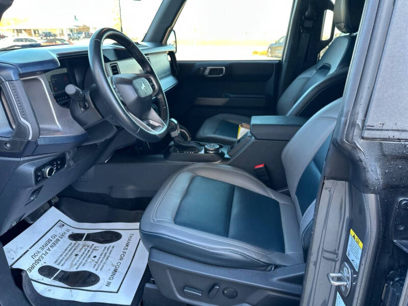 2023 Ford Bronco Outer Banks