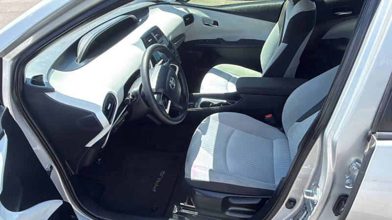 2016 Toyota Prius Two