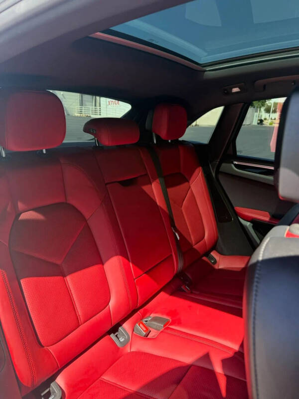 2019 Porsche Macan
