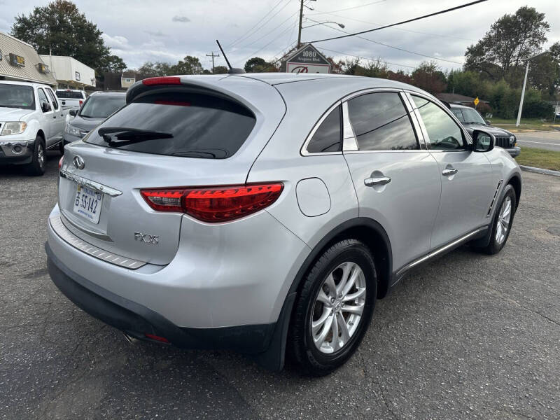 2011 Infiniti FX35