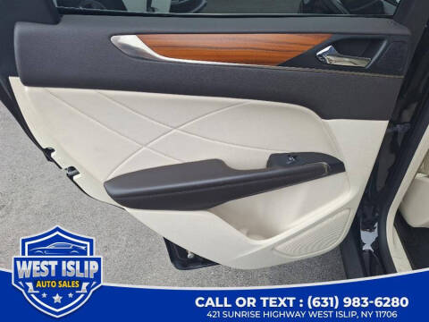 2016 Lincoln MKC Reserve