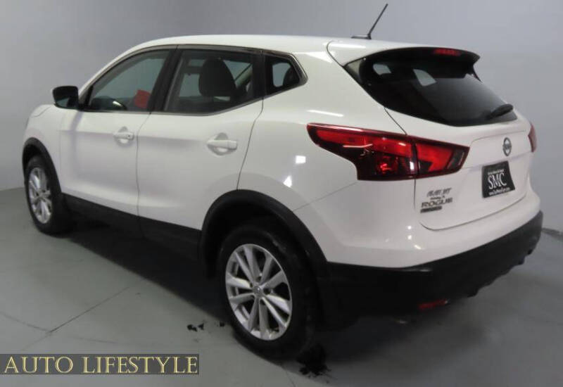 2017 Nissan Rogue Sport S