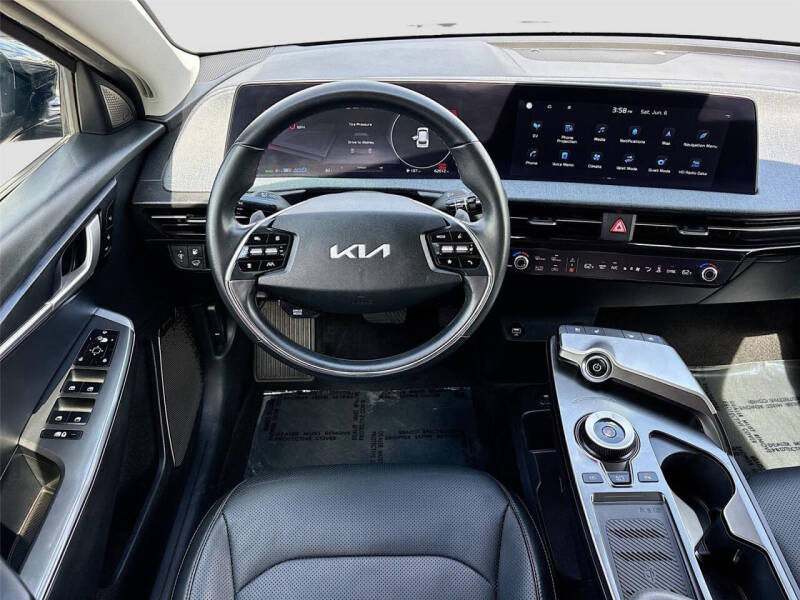2024 Kia EV6 Wind