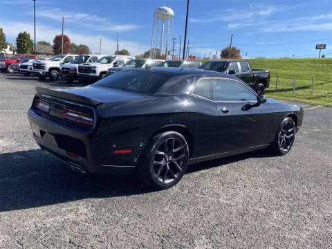 2022 Dodge Challenger SXT