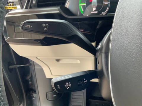 2024 Audi Q8 Sportback e-tron quattro Premium Plus S line