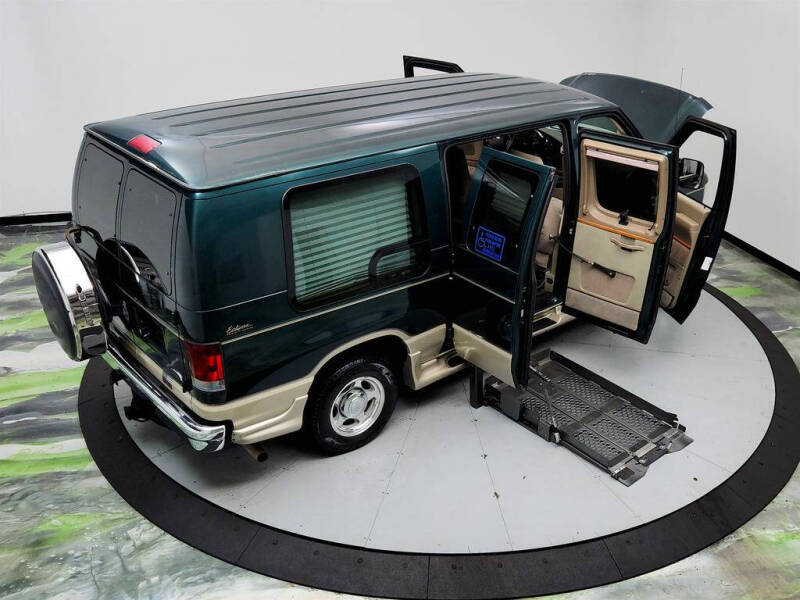 2008 Ford E-Series E-150