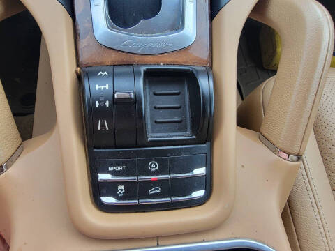 2011 Porsche Cayenne Tiptronic