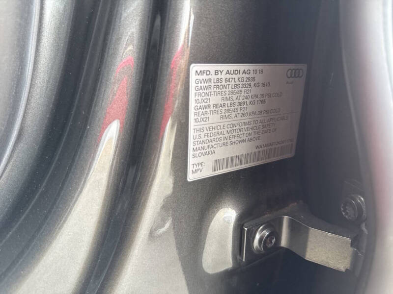 2019 Audi Q8 quattro Premium 55 TFSI