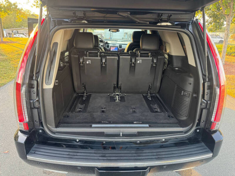2013 Cadillac Escalade Premium
