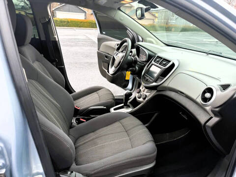 2017 Chevrolet Sonic LT Auto