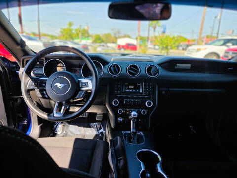 2018 Ford Mustang EcoBoost