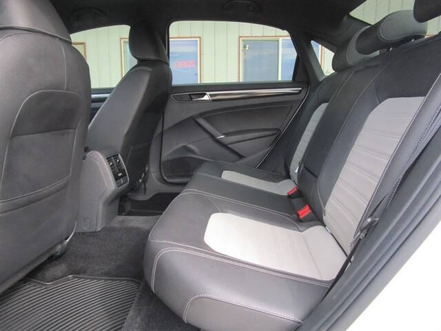 2018 Volkswagen Passat V6 GT