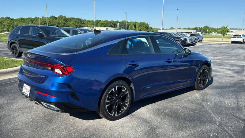 2022 Kia K5