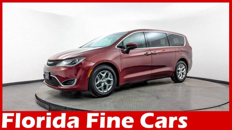 2017 Chrysler Pacifica Touring Plus