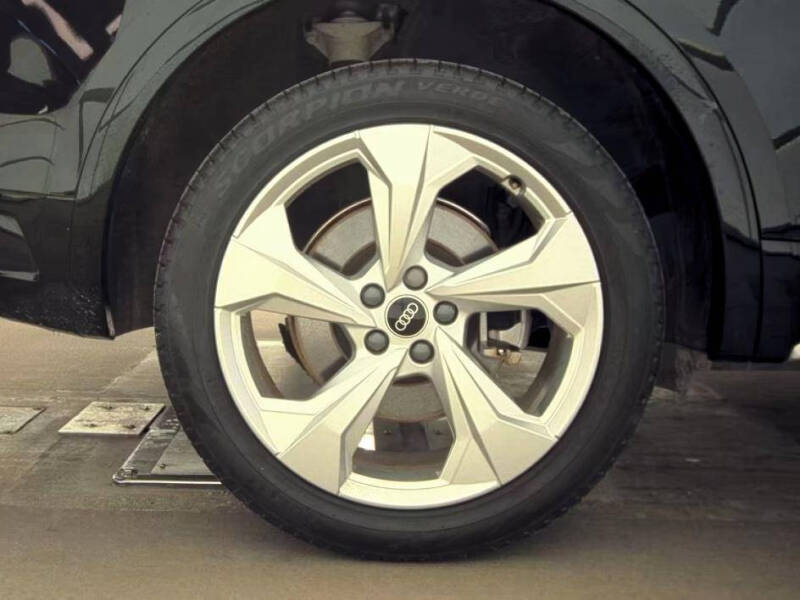 2021 Audi Q5 quattro Premium Plus 45 TFSI