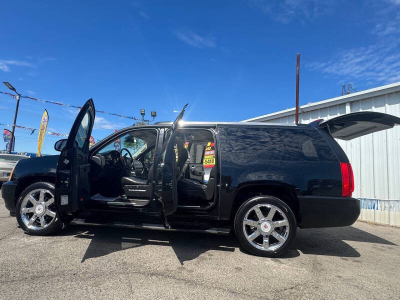 2011 Cadillac Escalade ESV Premium