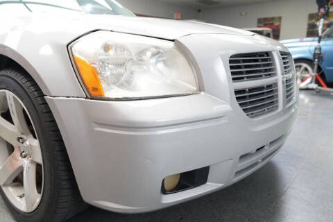 2005 Dodge Magnum RT