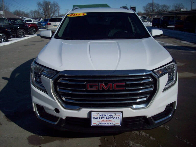 Used 2023 GMC Terrain SLT with VIN 3GKALVEGXPL176828 for sale in Seneca, KS