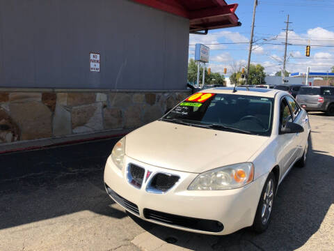 2009 Pontiac G6 for sale at Drive Max Auto Sales in Warren MI