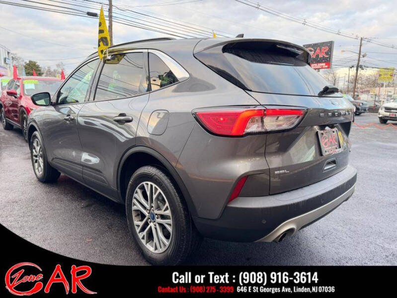 2021 Ford Escape SEL