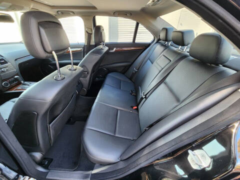 2009 Mercedes-Benz C-Class