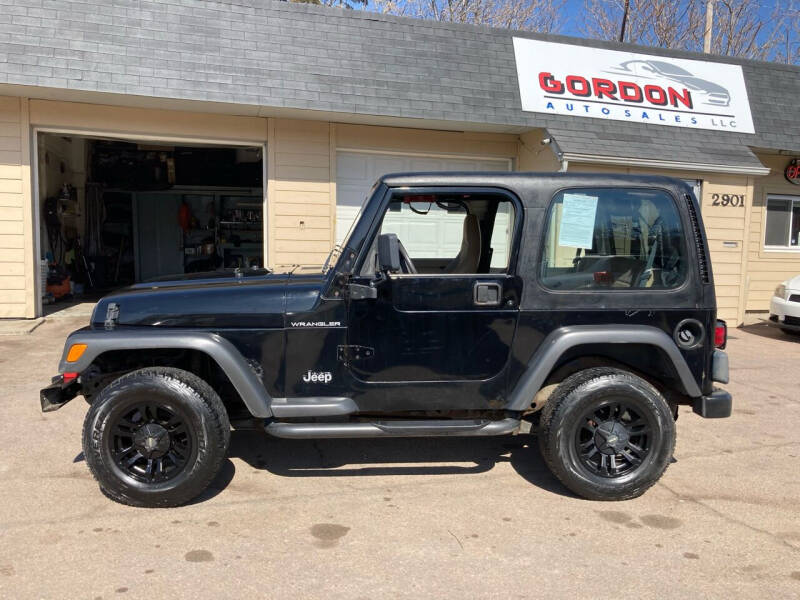 2000 Jeep Wrangler for sale at Gordon Auto Sales LLC in Sioux City IA