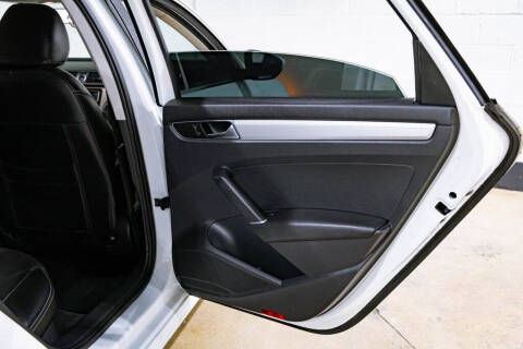 2017 Volkswagen Passat 1.8T S