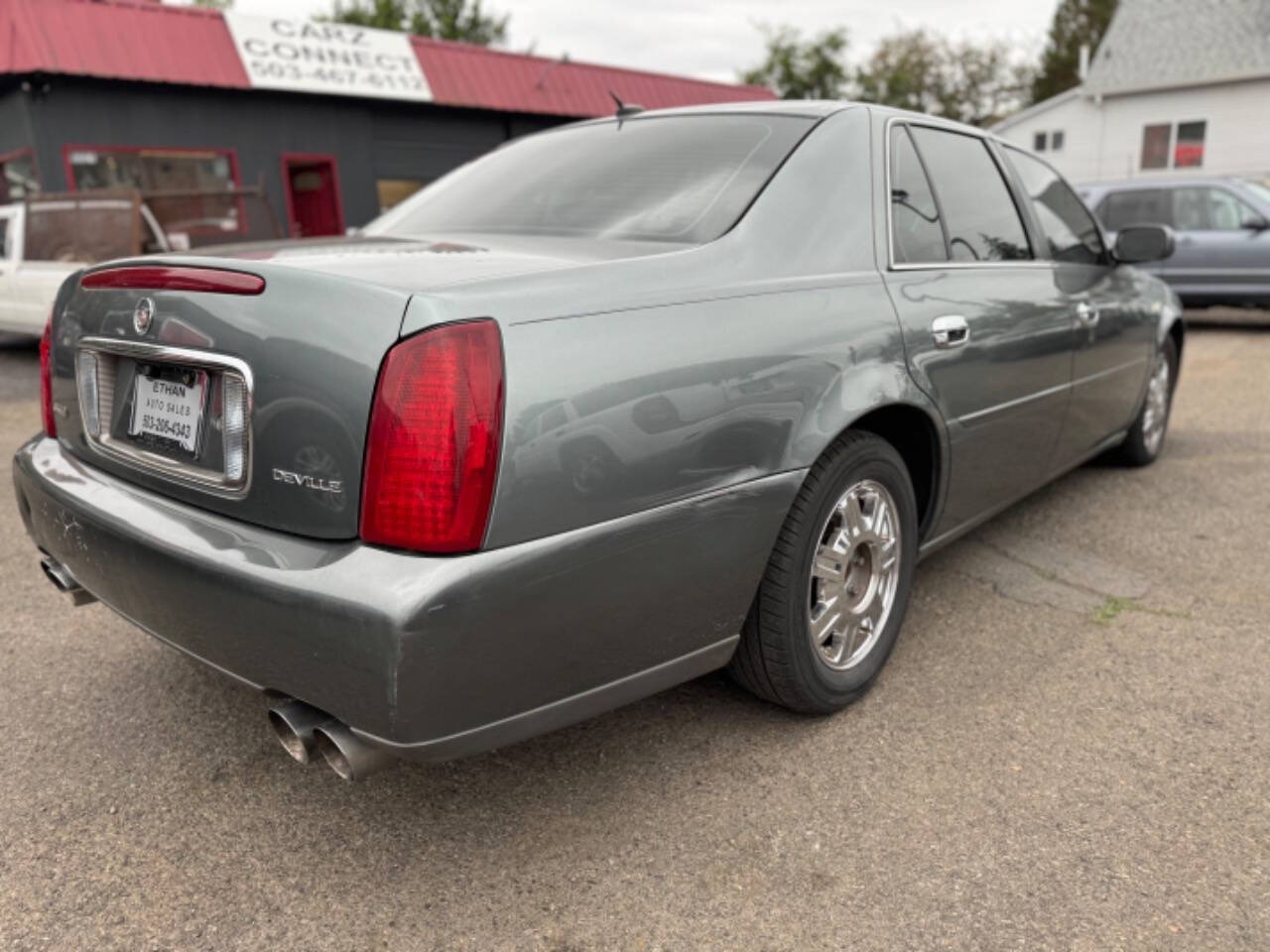 2005 Cadillac DeVille for sale at Carz Connect LLC in Portland, OR